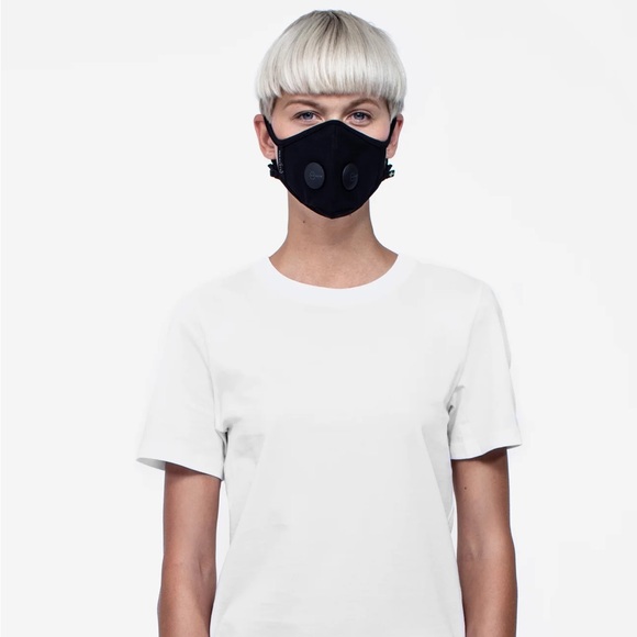 Airinum Urban Air Black Small Face Mask 2.0 - Picture 7 of 17